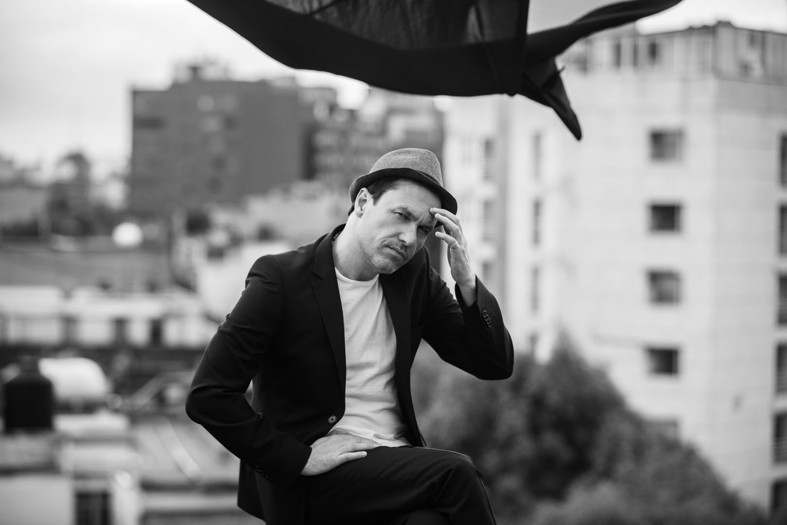Fon Román: «La chispa, la llama y el humo es un disco a corazón abierto»