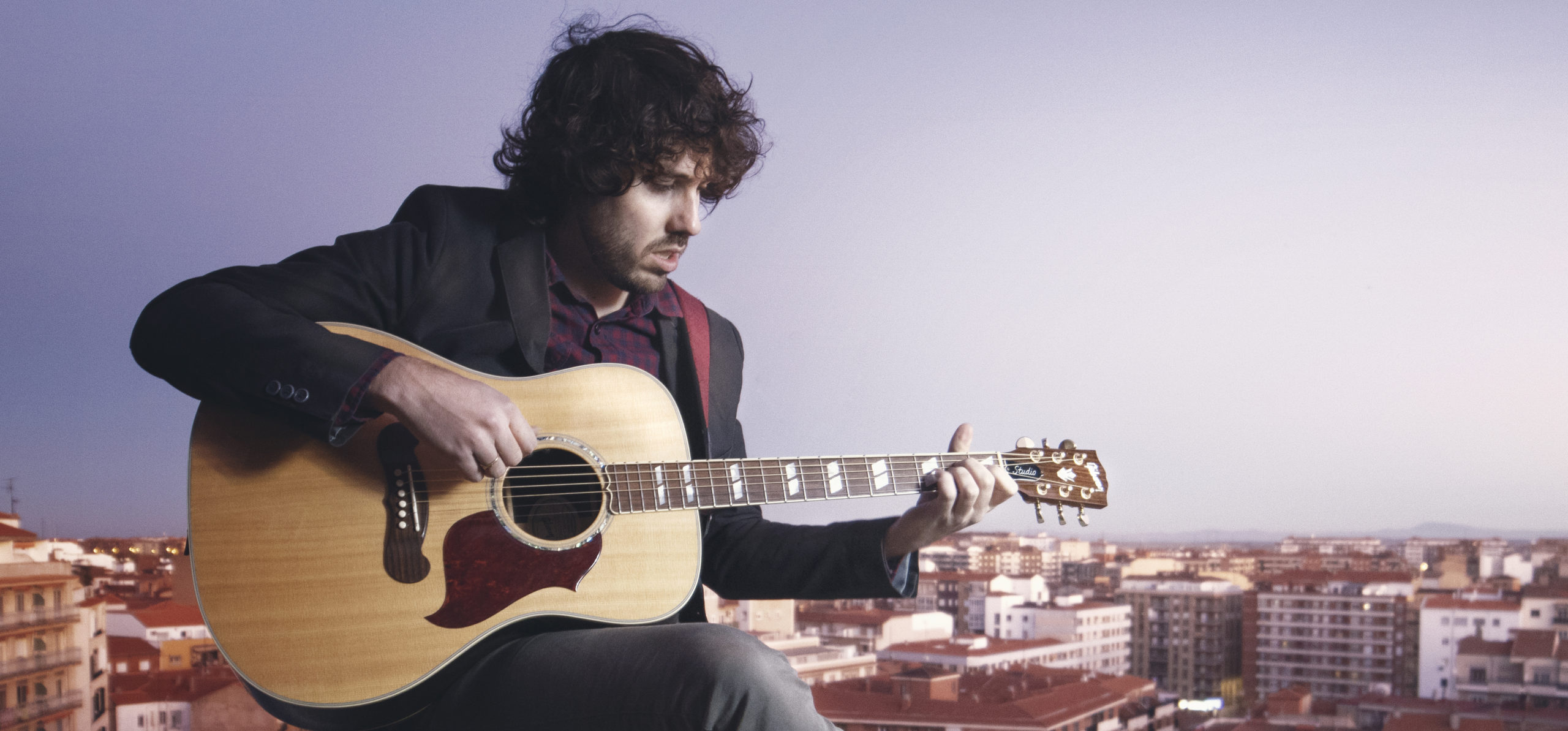 Kike M: «Compuse Destellos en un momento vital»