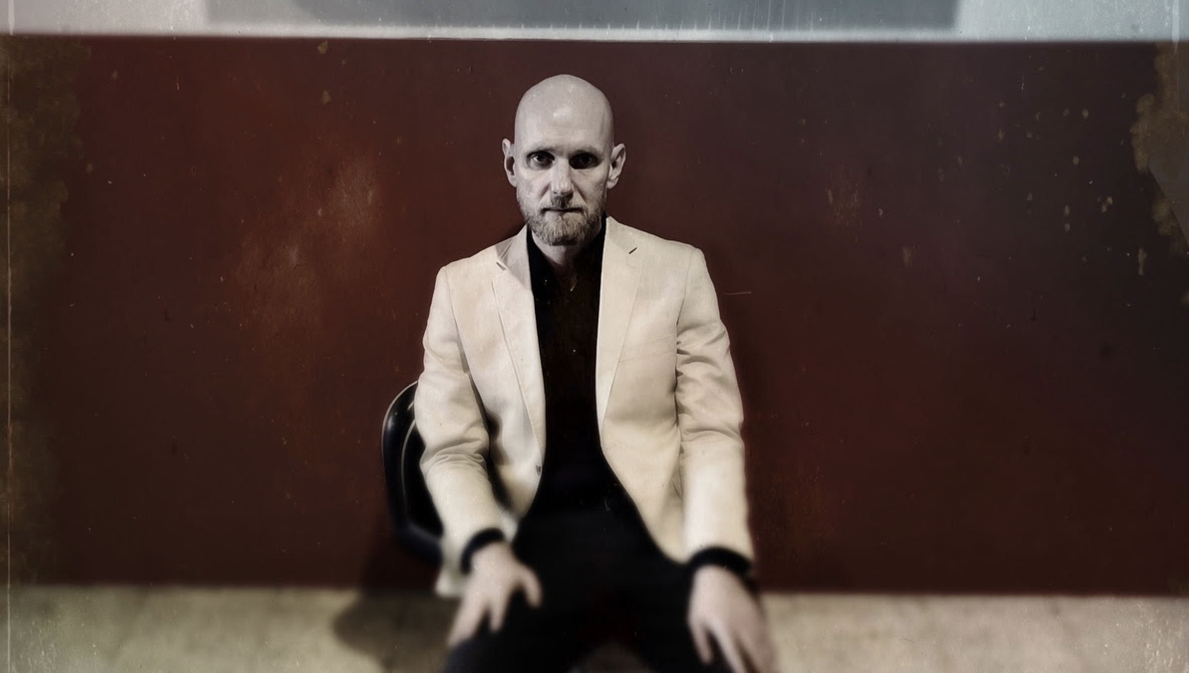 A Permanent Shadow rompe el hielo con su nuevo single, «Beautiful People»