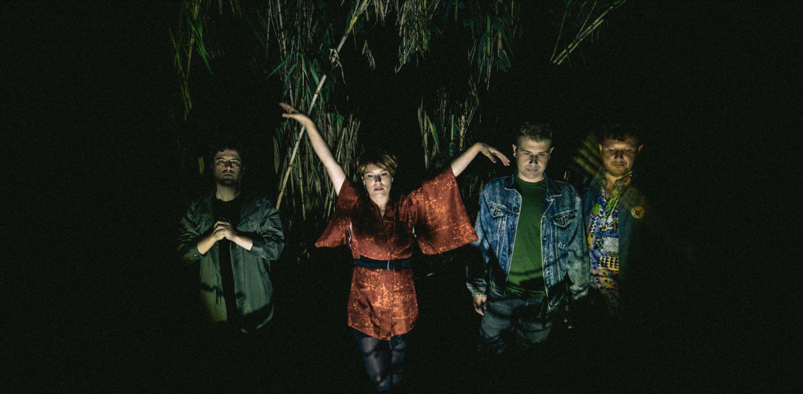 Triángulo de Amor Bizarro presenta su nuevo álbum en el Inverfest