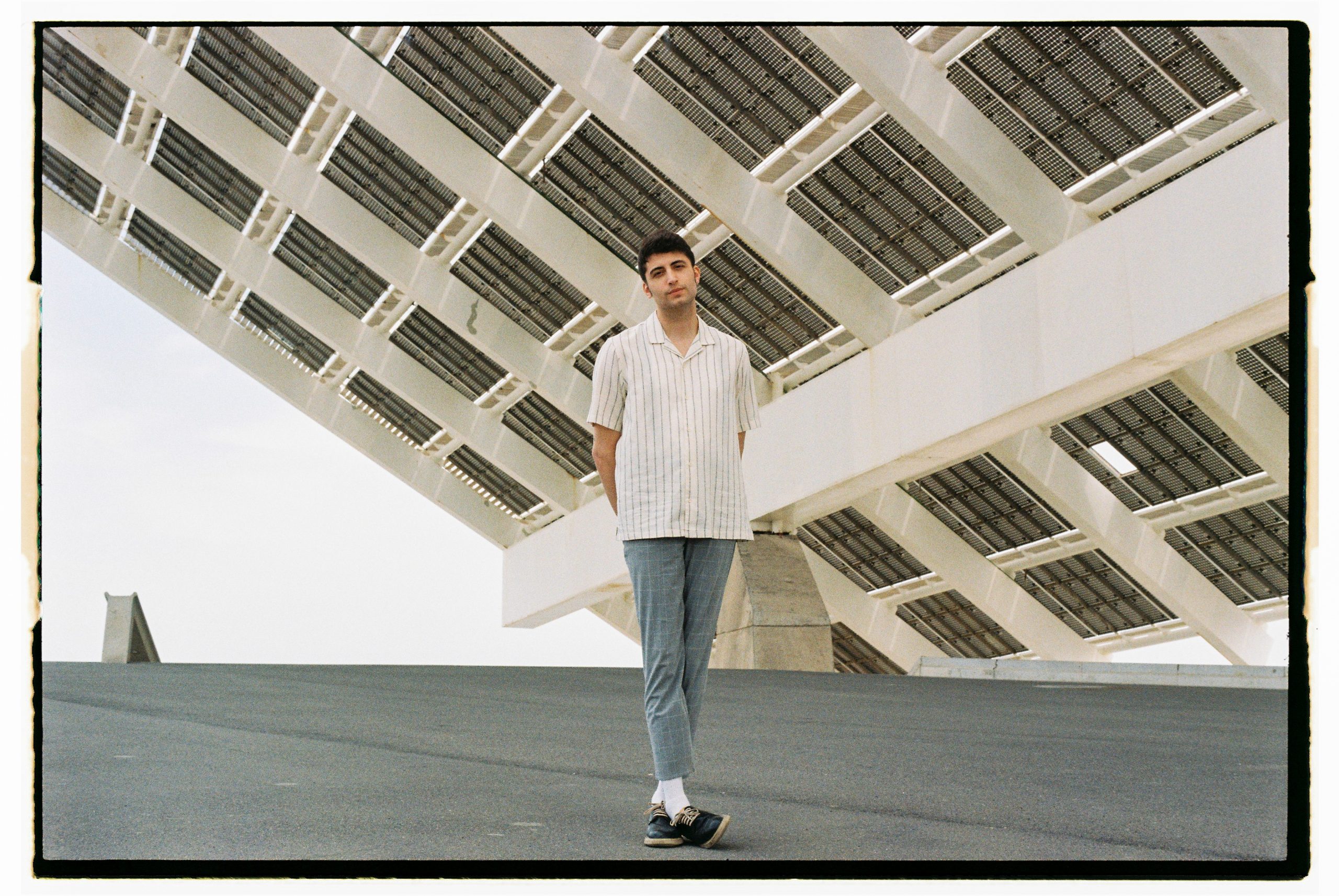 Carlos Gris presenta «Tus planes», su último single de adelanto