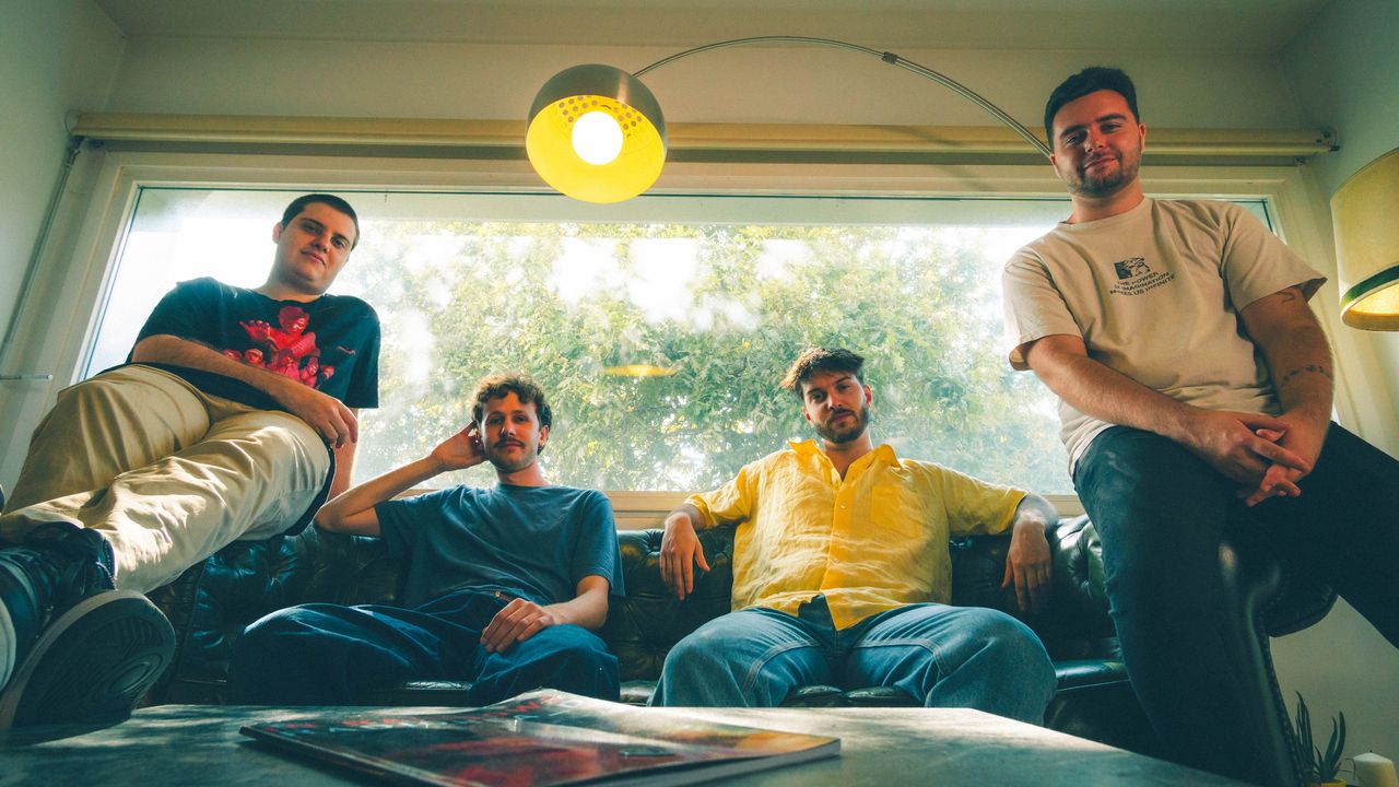 Querido debutan con su iniciático «Al otro lado del Atlántico»