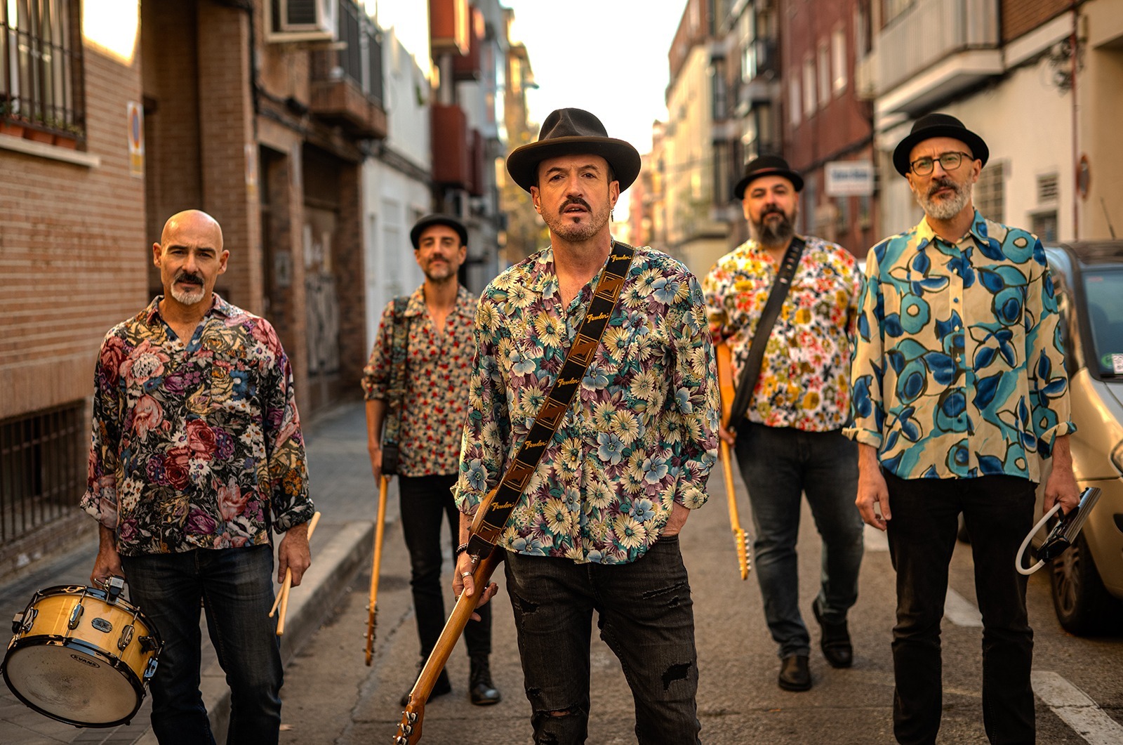 Álex O’Dogherty y La Bizarrería regresan con «Vuela mi voz»