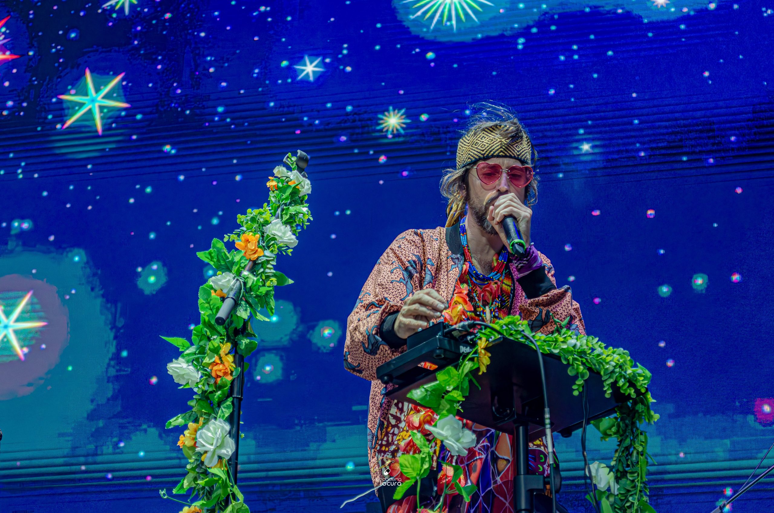 Crystal Fighters y Mikel Izal se suman al Warm Up 2025